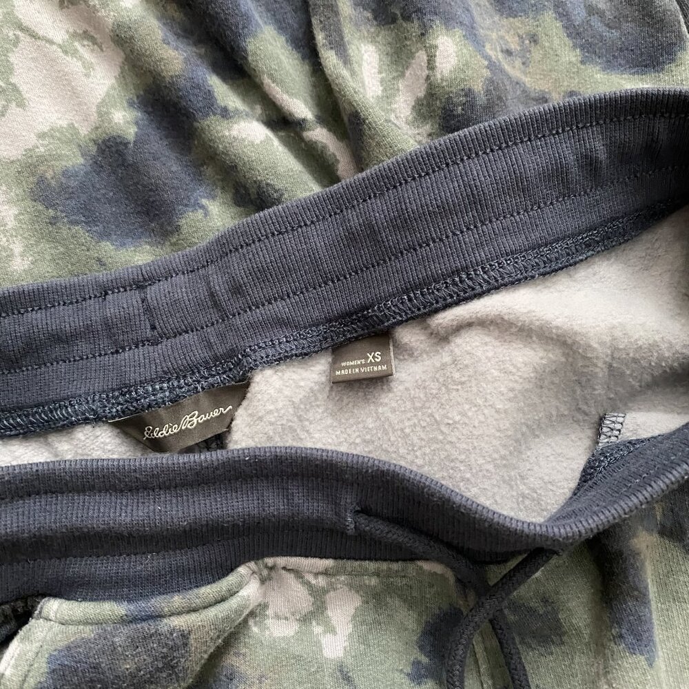 Eddie Bauer Joggers - Picture 3 of 3